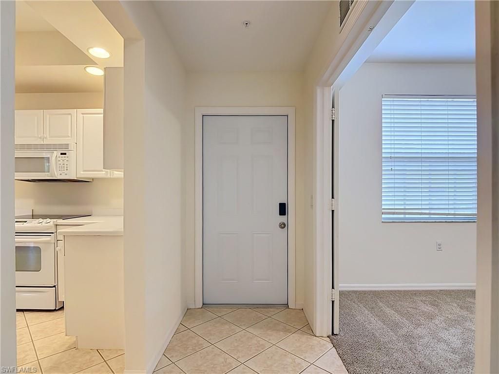 3545 Laurel Greens Ln N, Unit 103, Naples, FL 34119 Photo
