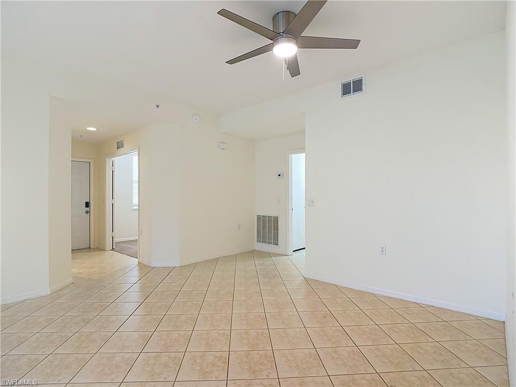 3545 Laurel Greens Ln N, Unit 103, Naples, FL 34119 Photo
