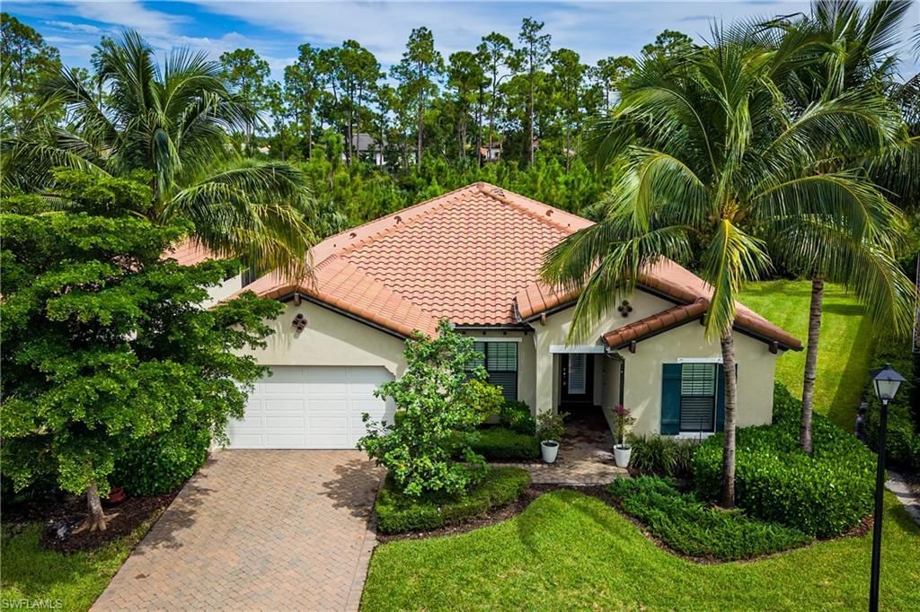 4664 Abaca Cir, Naples, FL 34119 Photo