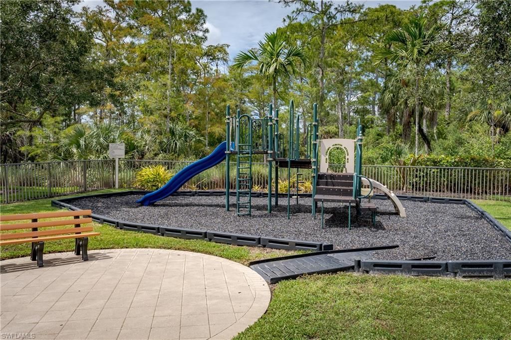 4664 Abaca Cir, Naples, FL 34119 Photo