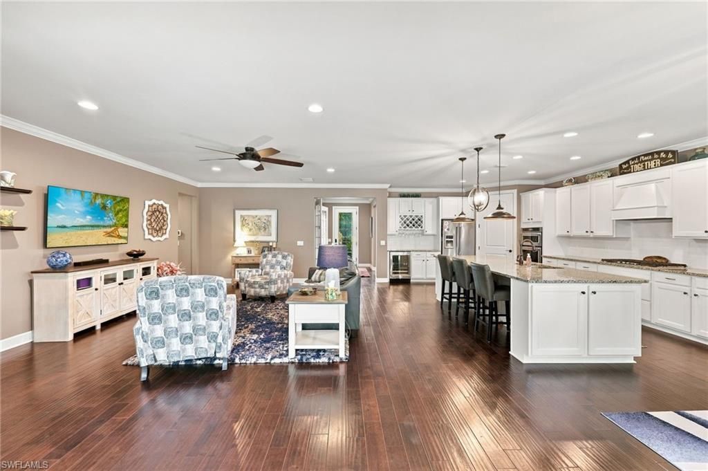 7230 Live Oak Dr, Naples, FL 34114 Photo
