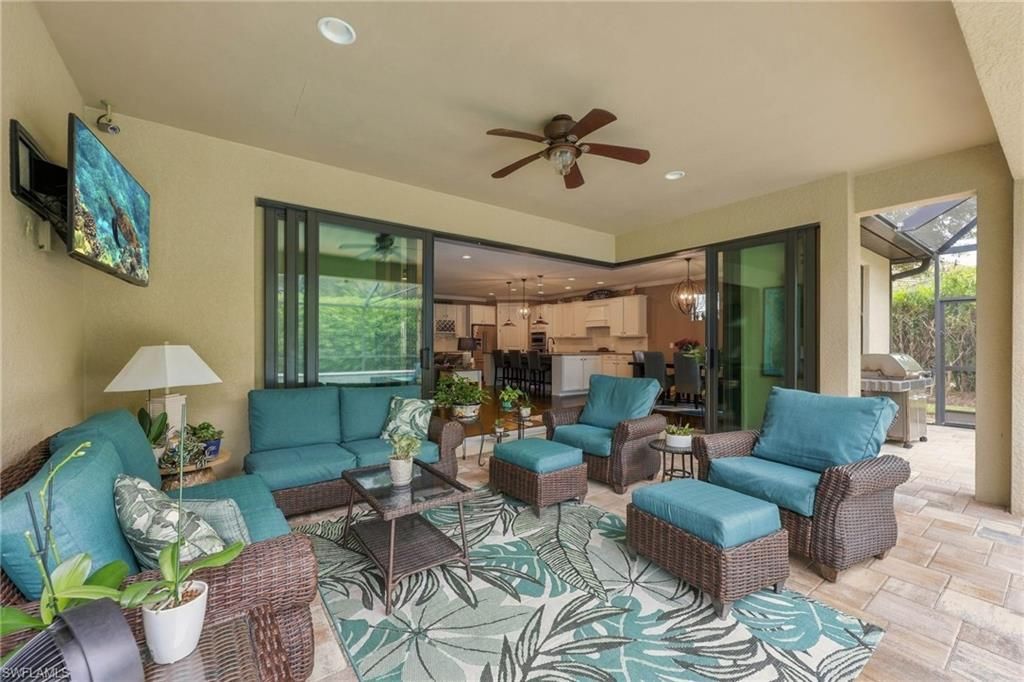 7230 Live Oak Dr, Naples, FL 34114 Photo