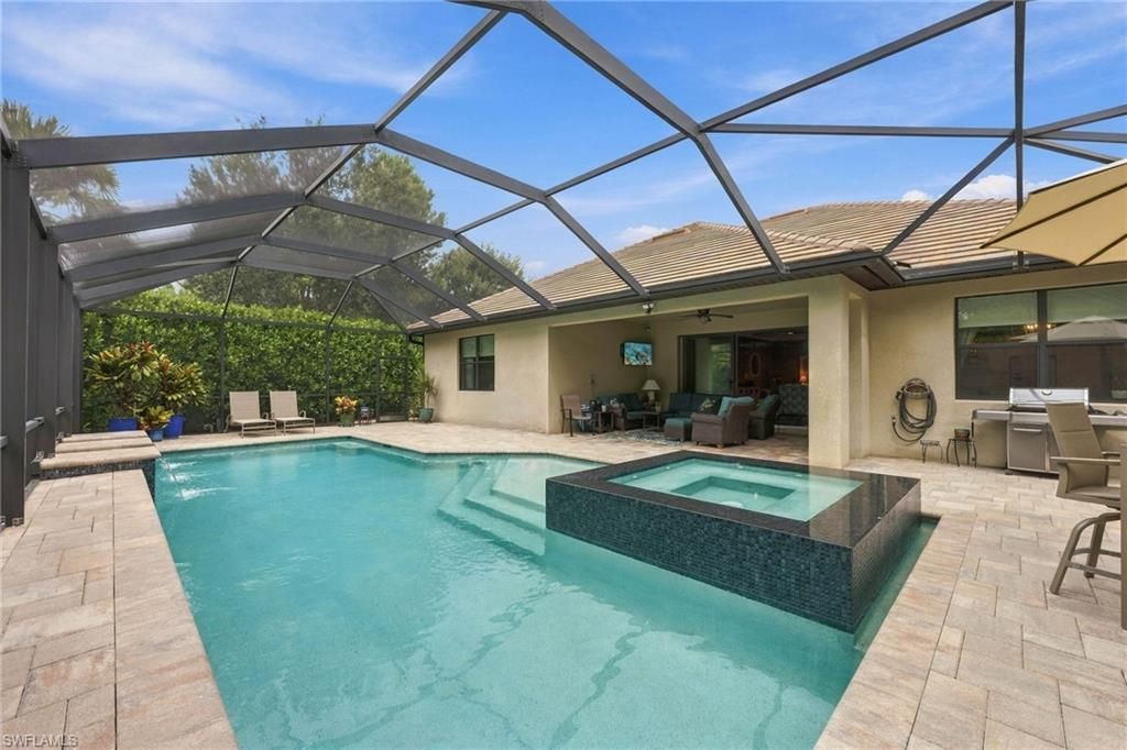 7230 Live Oak Dr, Naples, FL 34114 Photo