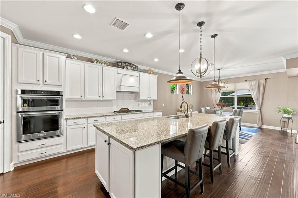 7230 Live Oak Dr, Naples, FL 34114 Photo