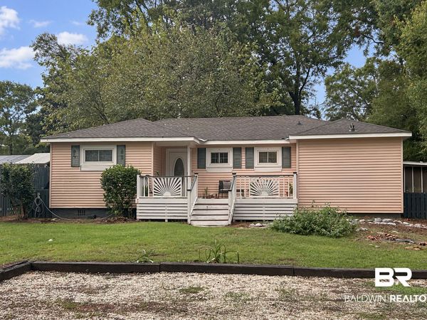 159 Pecan Avenue, Fairhope, AL 36532