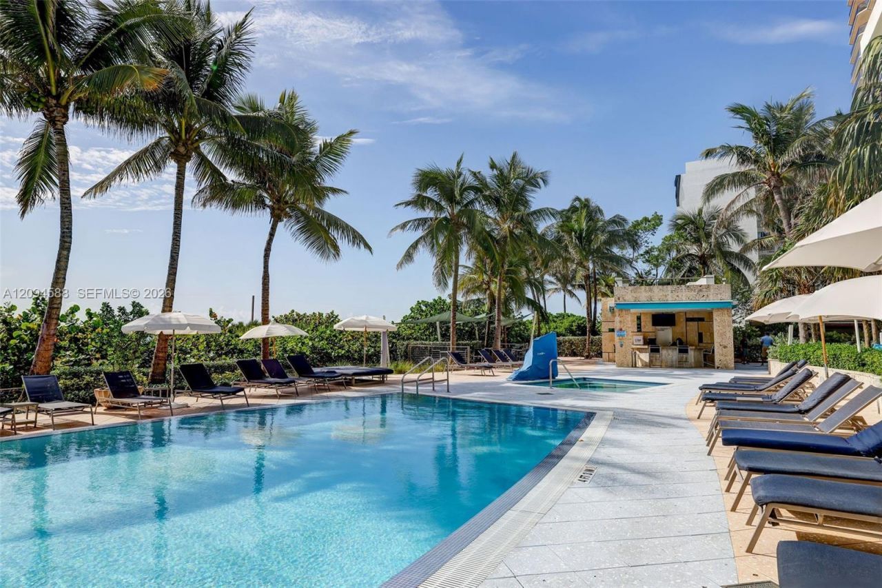 6799 Collins Ave, Unit 606, Miami Beach, FL 33141 Photo