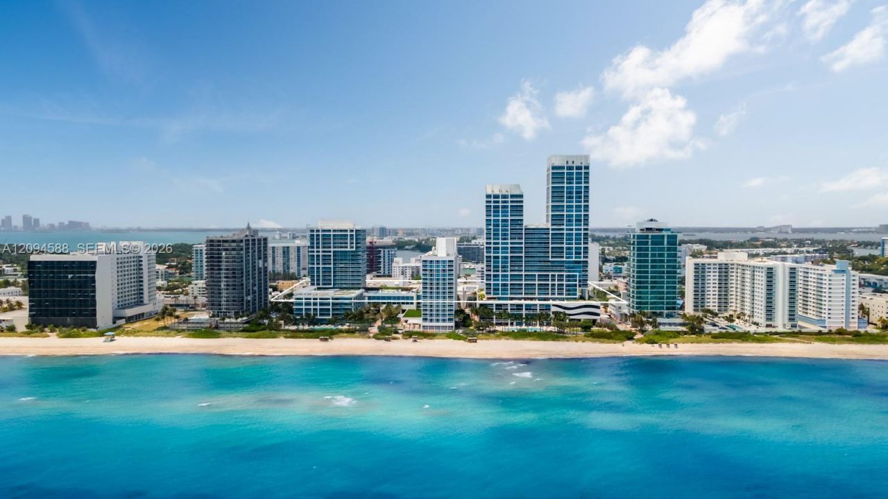 6799 Collins Ave, Unit 606, Miami Beach, FL 33141 Photo