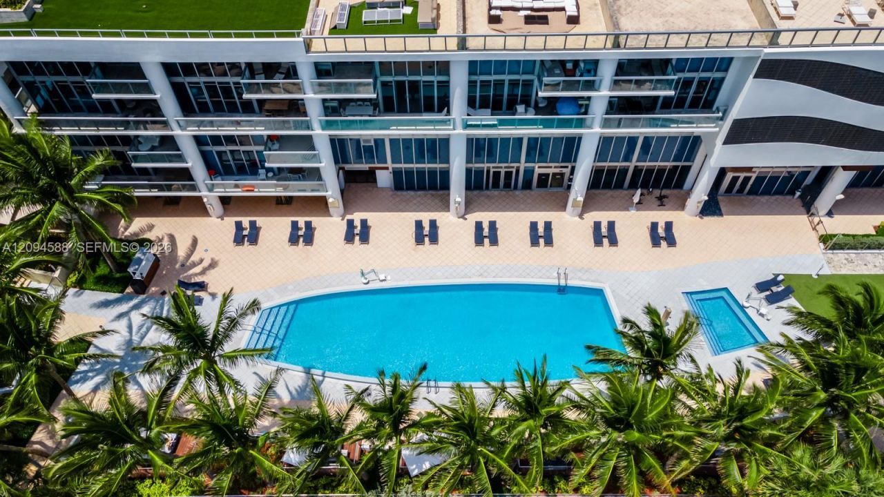 6799 Collins Ave, Unit 606, Miami Beach, FL 33141 Photo