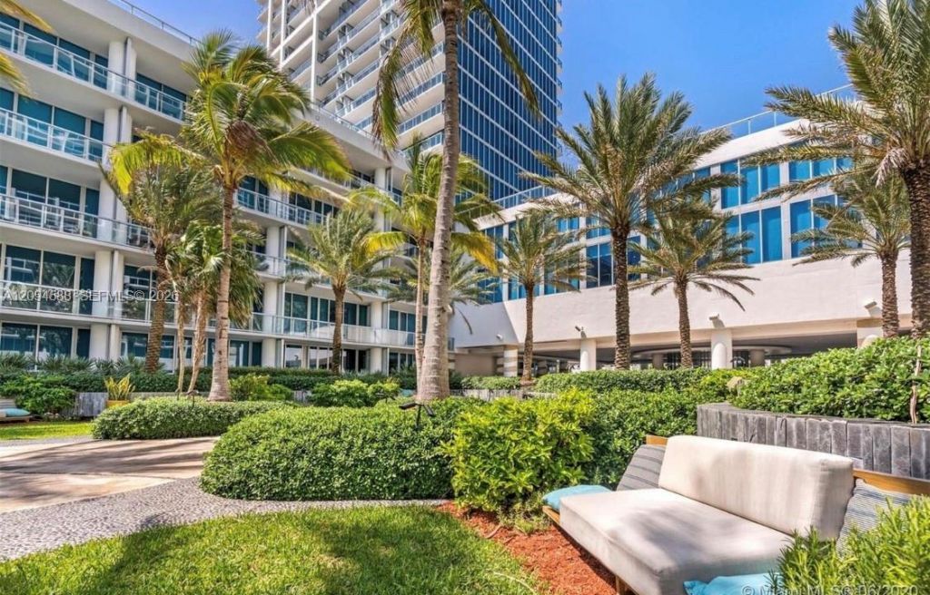 6799 Collins Ave, Unit 606, Miami Beach, FL 33141 Photo