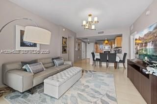 6799 Collins Ave, Unit 606, Miami Beach, FL 33141 Photo