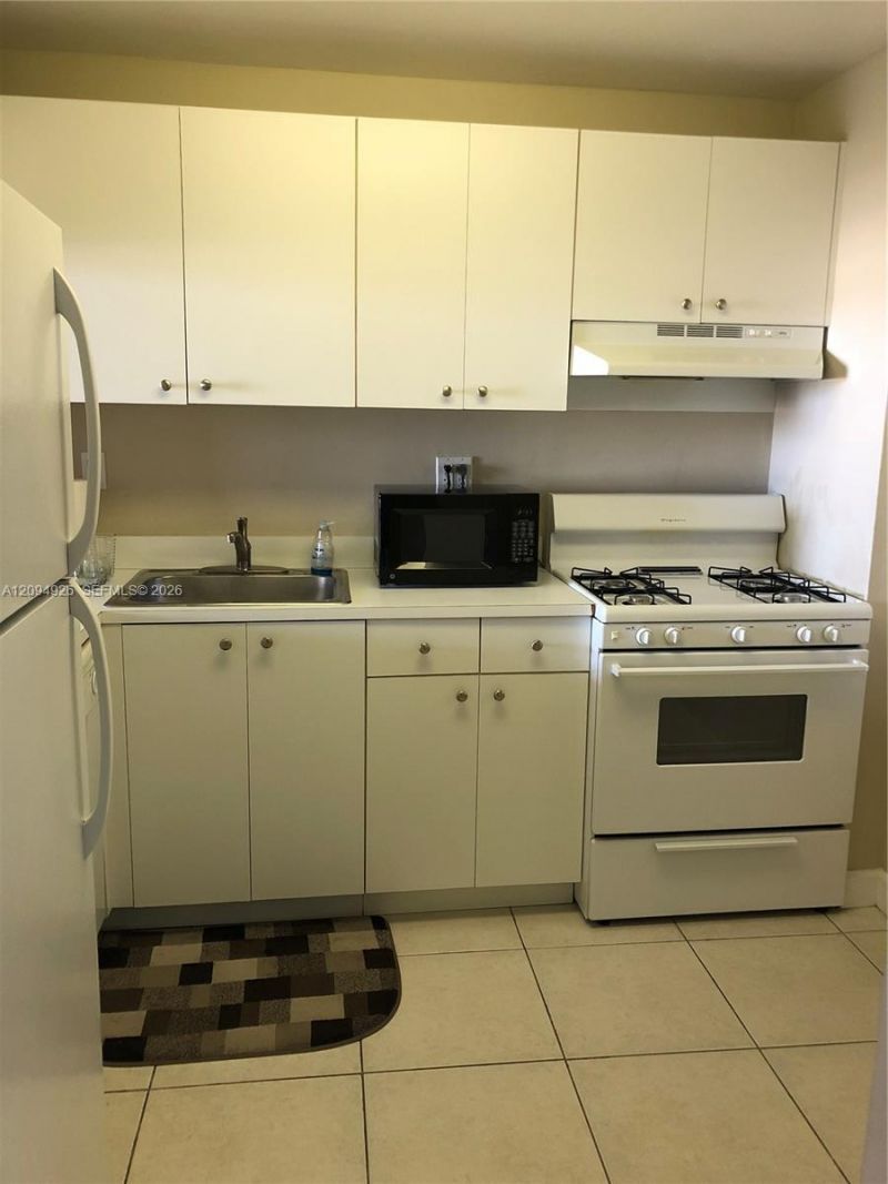 13120 SW 92nd Ave, Unit B-PH13, Miami, FL 33176 Photo