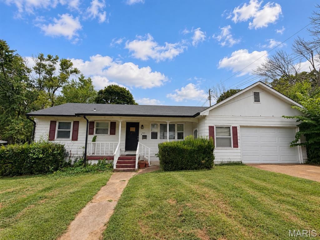 421 N Elm Street , Pacific, MO 63069 Main Photo