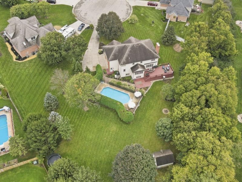 998 Brookwood Drive, Troy, OH 45373 Photo 4