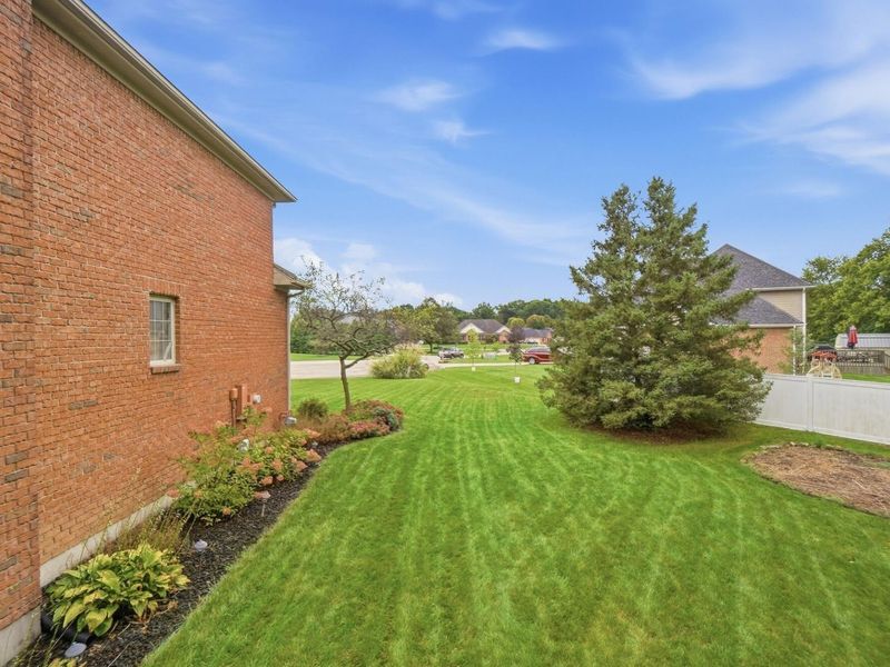 998 Brookwood Drive, Troy, OH 45373 Photo 75