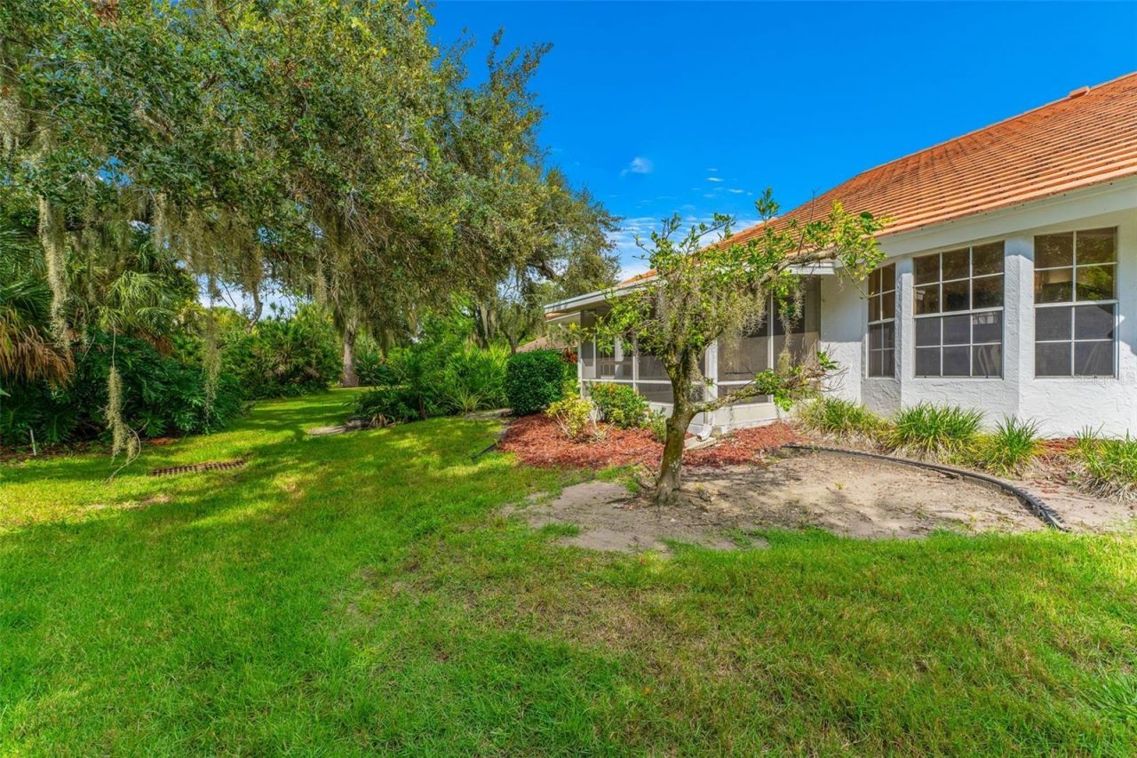 6724 Approach Road, Unit 3, Sarasota, FL 34238 Photo