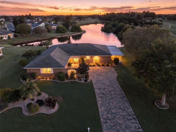 211 STONEHAM DRIVE , SUN CITY CENTER, FL 33573