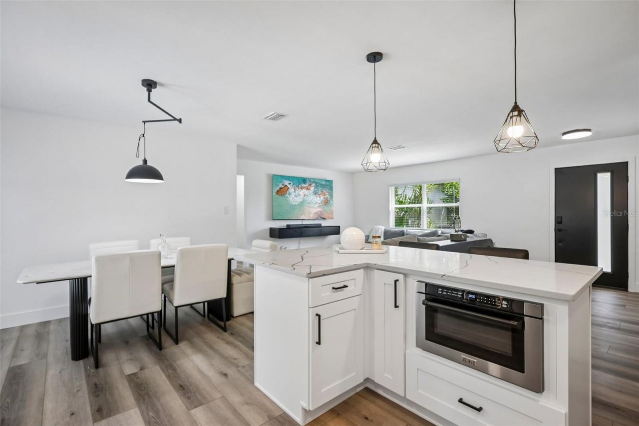 4600 Bayshore Boulevard Ne, Saint Petersburg, FL 33703 Photo