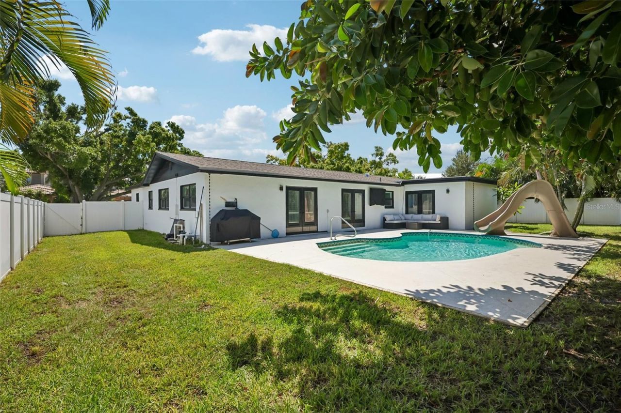 4600 Bayshore Boulevard Ne, Saint Petersburg, FL 33703 Photo