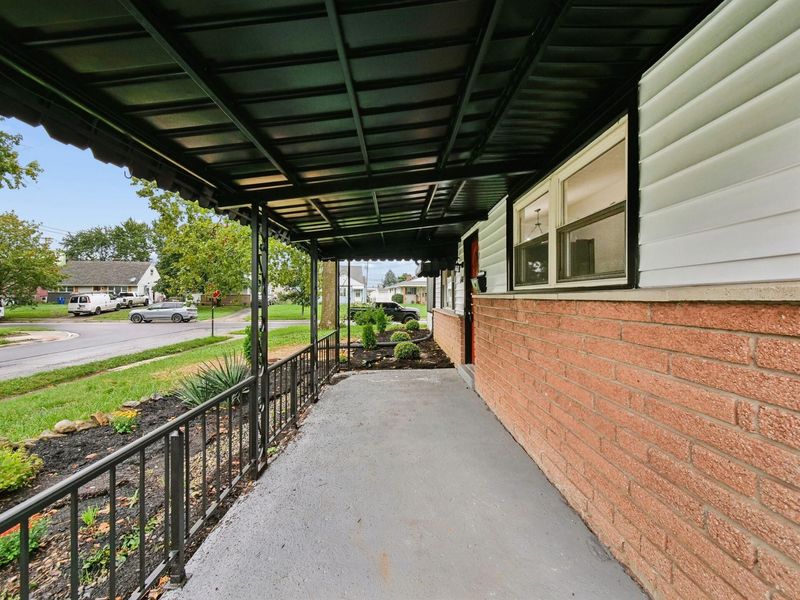 606 Scriven Avenue , Columbus, OH 43228 Photo 8