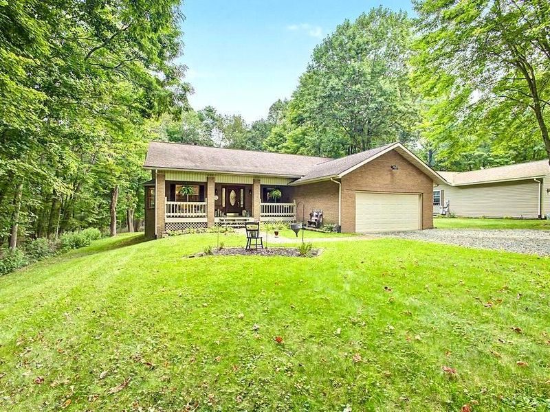 712 Crestrose Circle , Howard, OH 43028 Photo 1