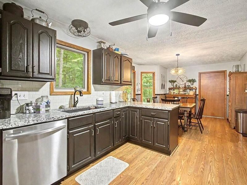 712 Crestrose Circle , Howard, OH 43028 Photo 7