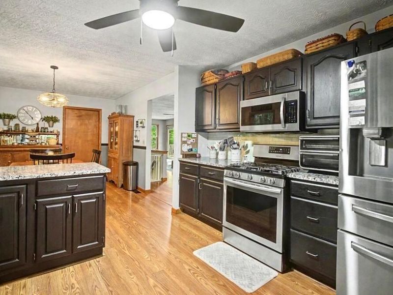 712 Crestrose Circle , Howard, OH 43028 Photo 8