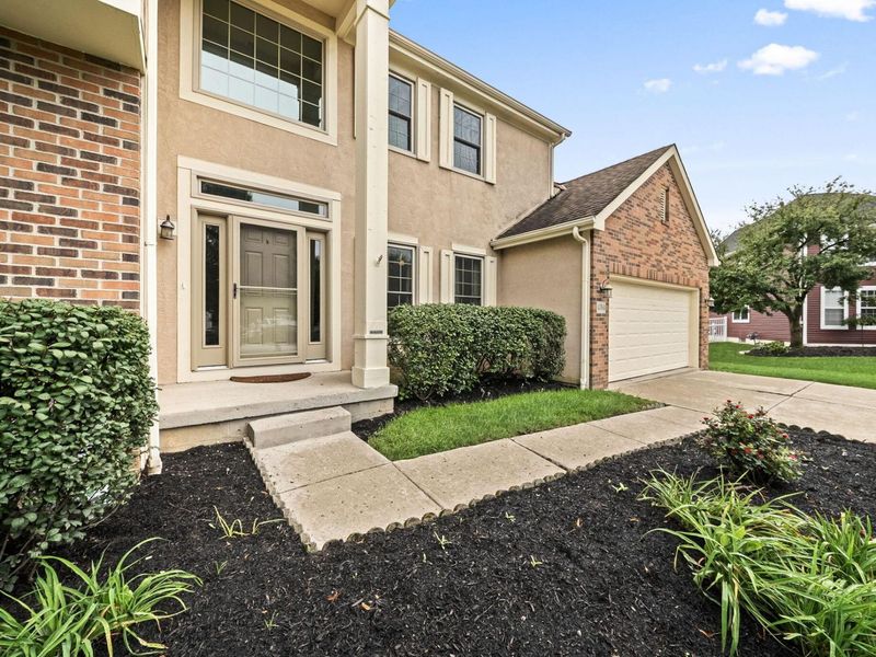 4764 Glencross Court, Grove City, OH 43123 Photo 3