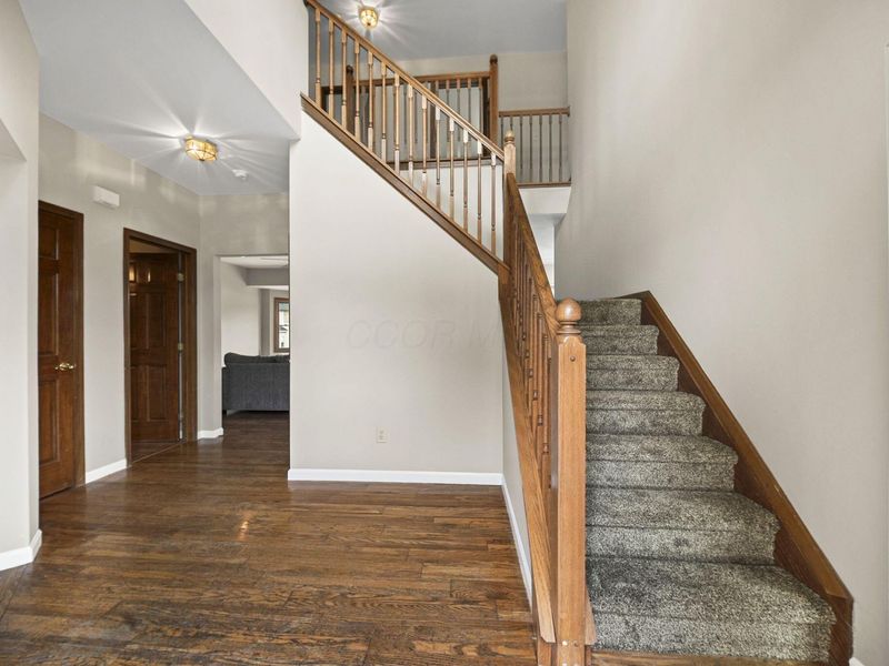 4764 Glencross Court, Grove City, OH 43123 Photo 9