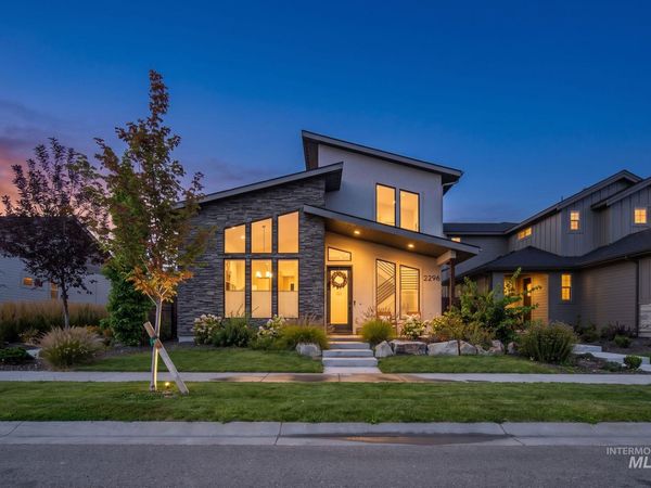 2296 E Valensole St, Meridian, ID 83642