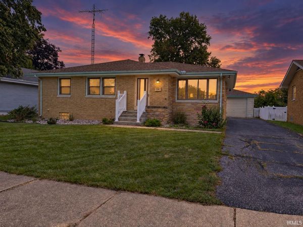 716 W 12th Street, Mishawaka, IN 46544