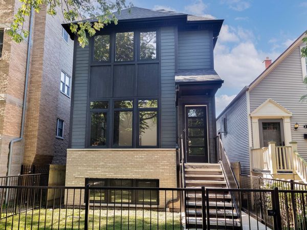 1716 W Berwyn Avenue, Chicago, IL 60640