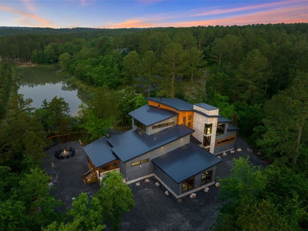 269 Lost Cedar Trail , Broken Bow, OK 74728