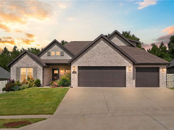308 Mill Park Lane , Elm Springs, AR 72762