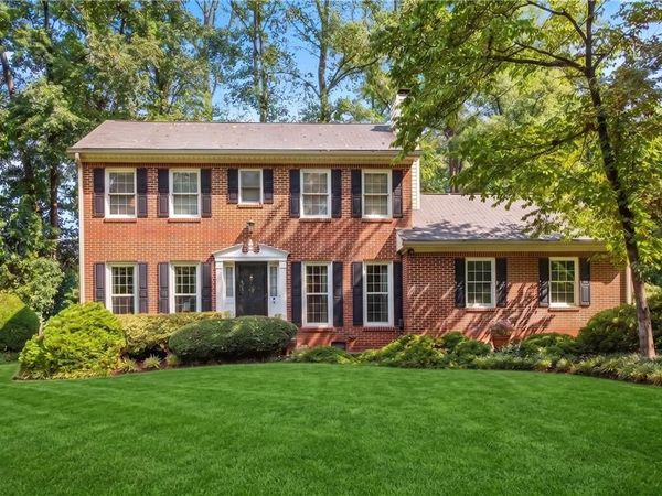 1475 Luke Lane , Lawrenceville, GA 30043