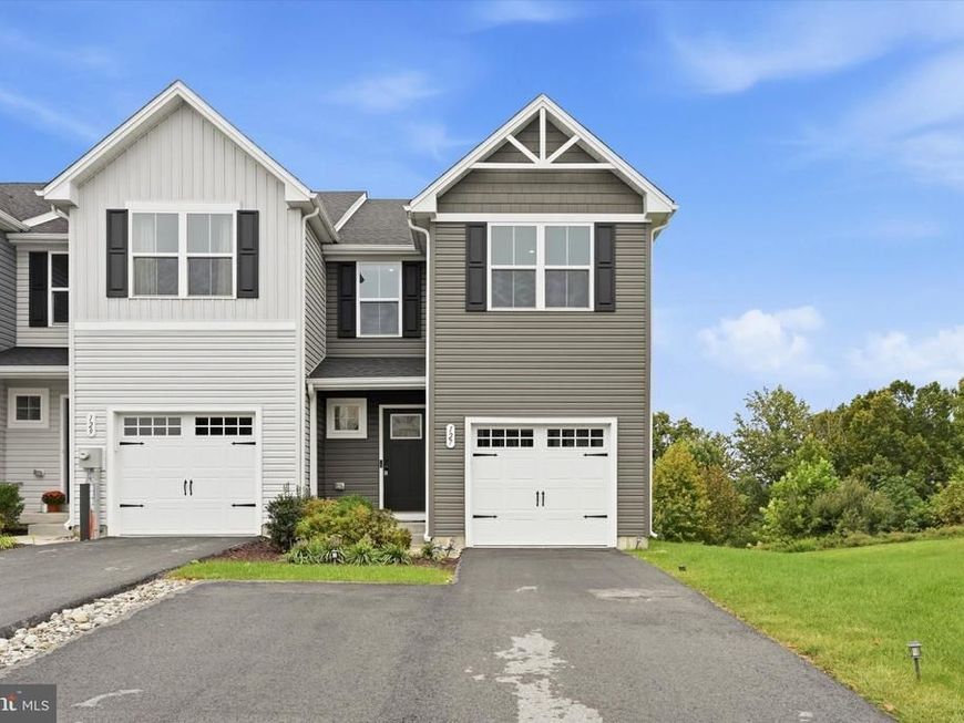 127 Lukens Mill Drive , Coatesville, PA 19320 Main Photo