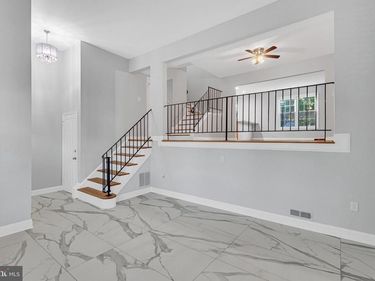 9236 SAND CREEK COURT , BURKE, VA 22015