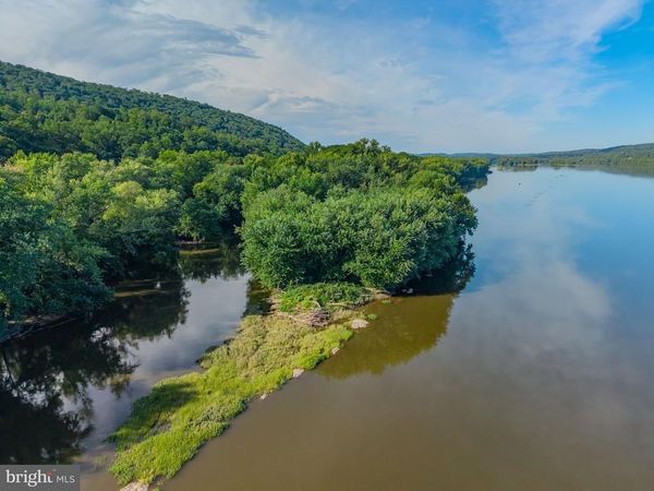 00 DRIFTWOOD ISLAND , Unit PARCEL 9, HERNDON, PA 17830