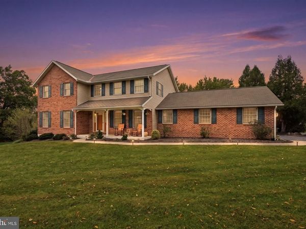2479 NEW HANOVER SQUARE ROAD, GILBERTSVILLE, PA 19525