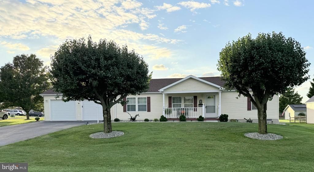 185 NEW LANE , CHAMBERSBURG, PA 17202