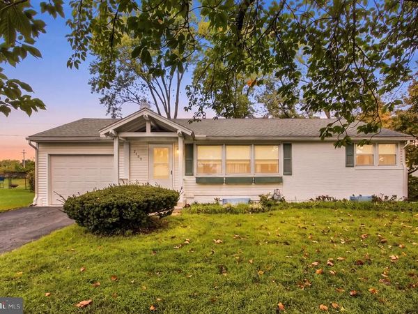 2409 CAMBRIDGE ROAD , YORK, PA 17402
