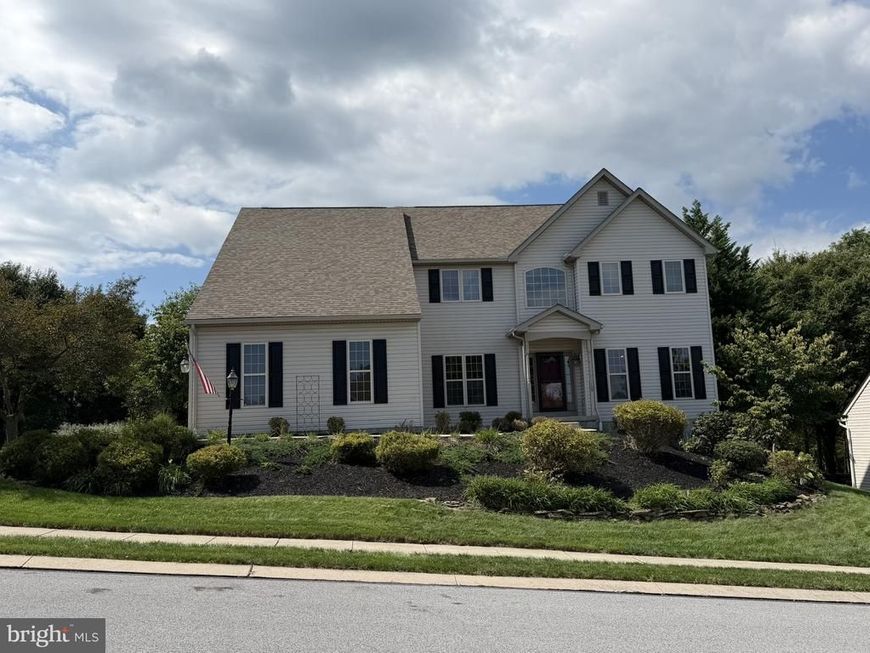 109 E Greenbriar Drive , York, PA 17407 Main Photo