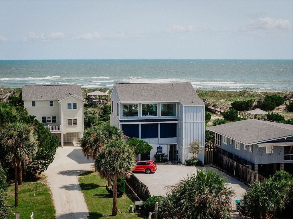 Cabaniss Ln. Photo 10