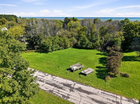 Main Photo
