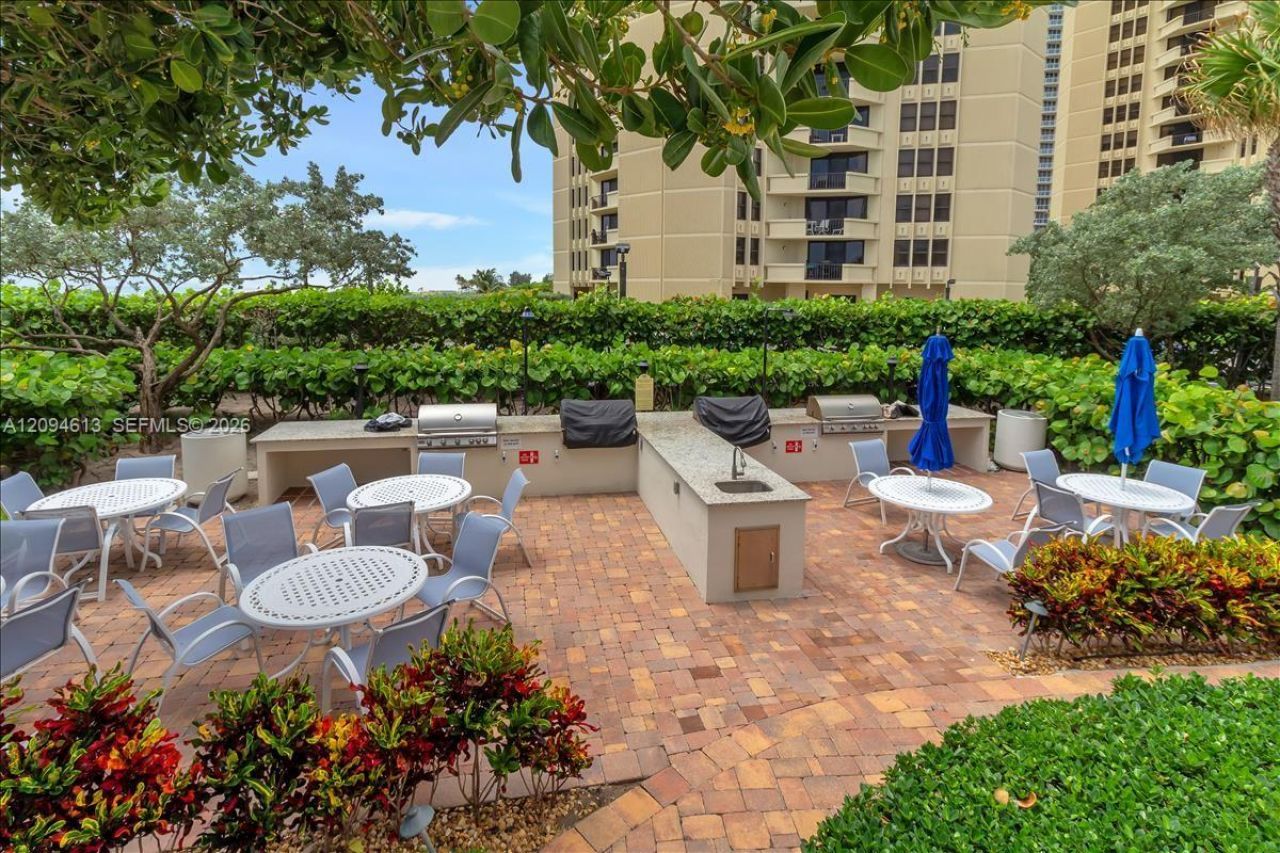 3000 N Ocean Dr , Unit 3B, Singer Island, FL 33404 Photo