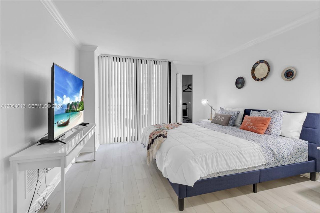 3000 N Ocean Dr , Unit 3B, Singer Island, FL 33404 Photo