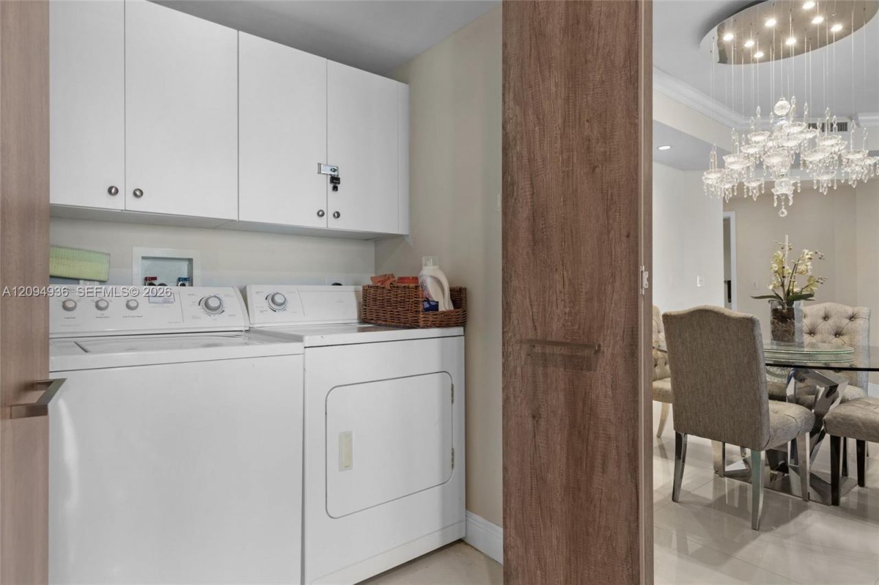 848 Brickell Key Dr , Unit 3905, Miami, FL 33131 Photo