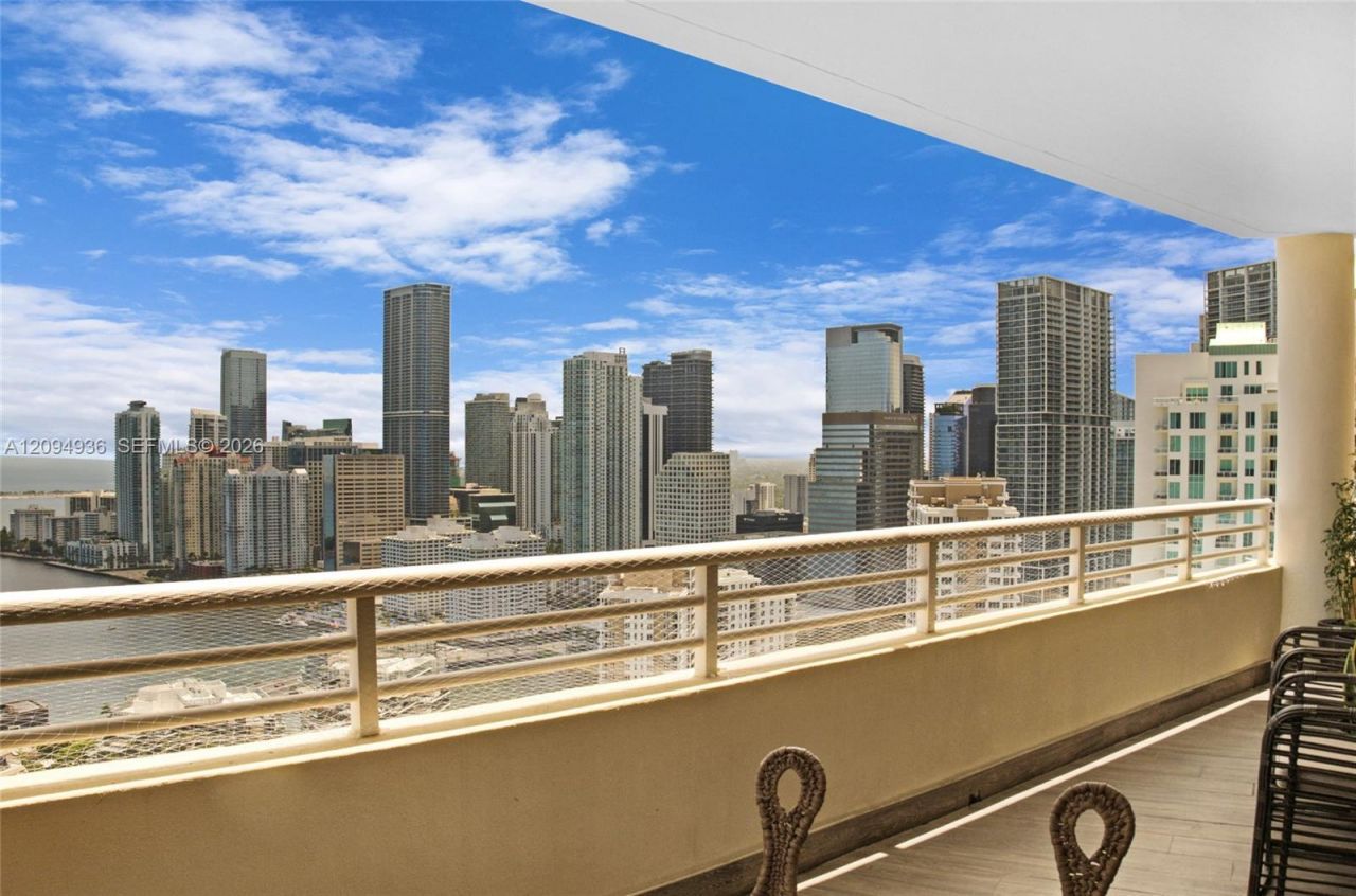 848 Brickell Key Dr , Unit 3905, Miami, FL 33131 Photo