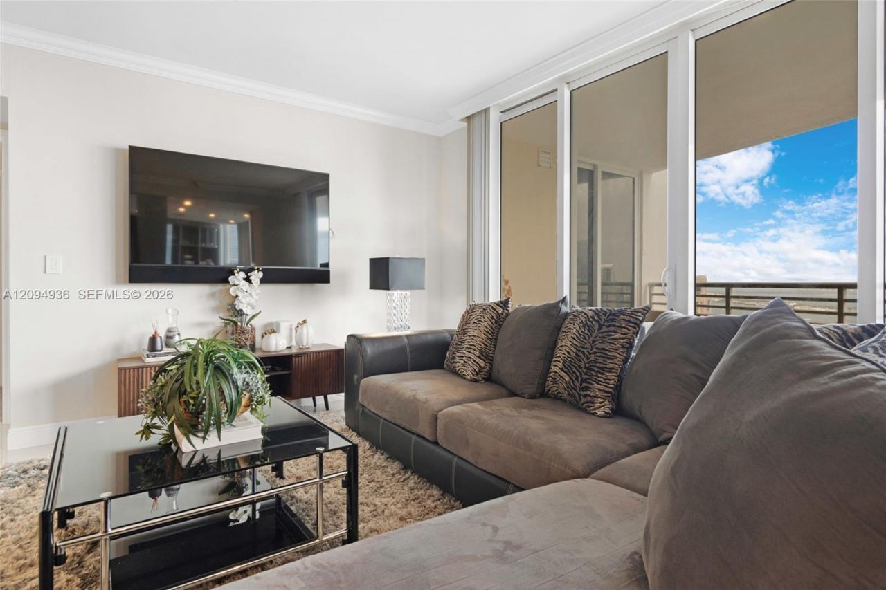848 Brickell Key Dr , Unit 3905, Miami, FL 33131 Photo