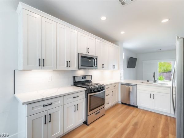 2142 Alyssa Jade Drive, Henderson, NV 89052