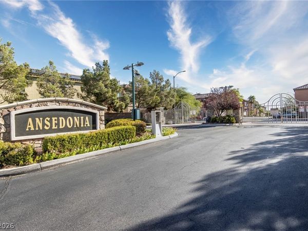 10559 LESSONA Street, Las Vegas, NV 89141
